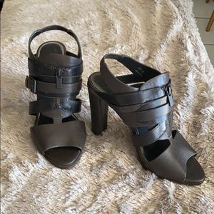 Elie Tahari sandals